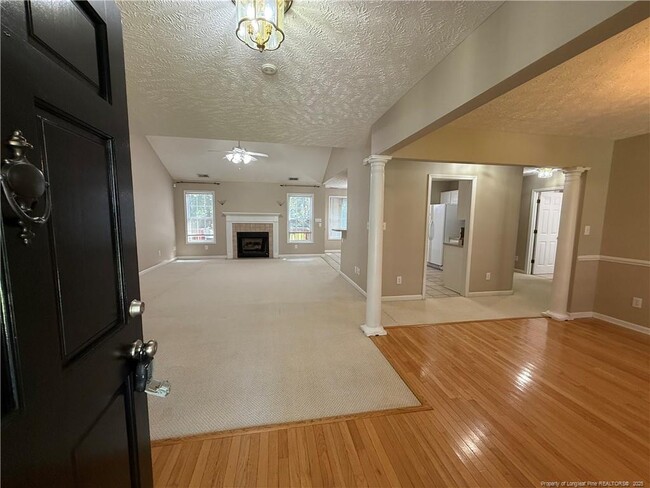 89 Harborview Dr in Sanford, NC - Building Photo - Building Photo