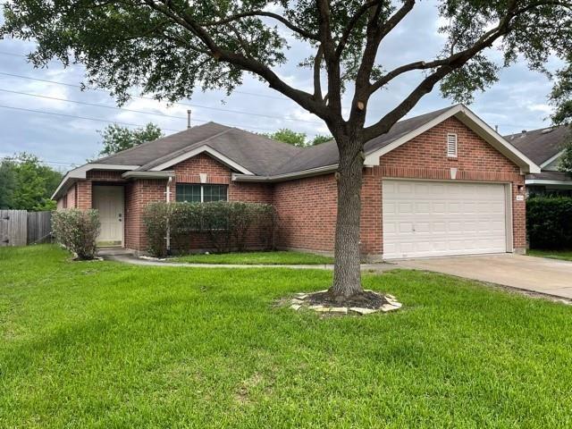 property at 3834 Pebble Garden Ln