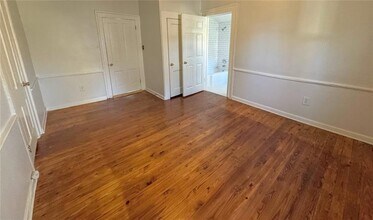 194 N Clarendon Ave in Avondale Estates, GA - Building Photo - Building Photo