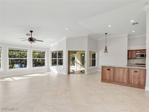 6505 Autumn Woods Blvd in Naples, FL - Building Photo - Building Photo