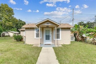 1003 Concordia Blvd in Pensacola, FL - Foto de edificio - Building Photo