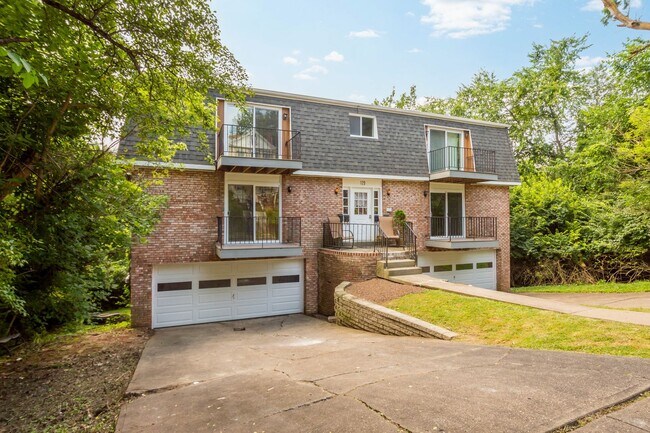 129 Fountain St in Pittsburgh, PA - Building Photo - Building Photo