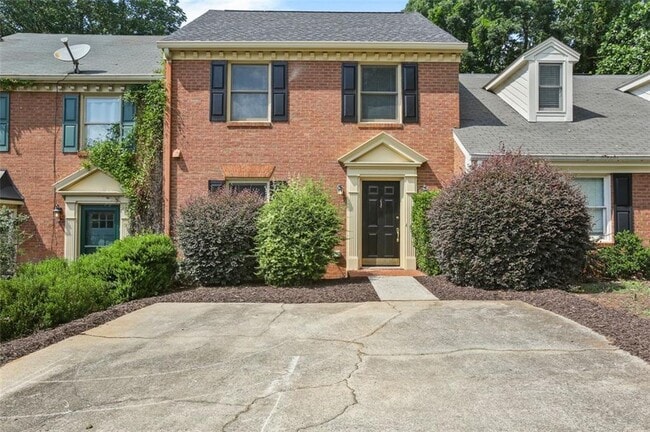 property at 460 Forestgate Ct