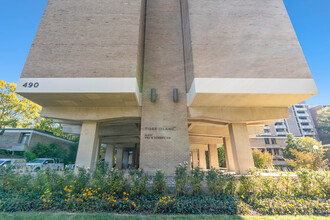 Tiber Island in Washington, DC - Building Photo - Building Photo