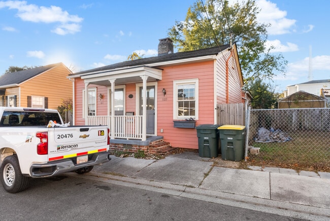 property at 609 Mercer St