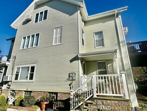 35 Winter St-Unit -1 in Fall River, MA - Foto de edificio - Building Photo