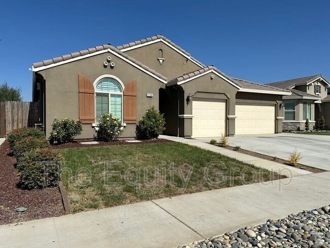 property at 1724 W Sedona Ave