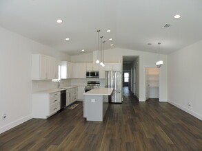12610 Erin Lea Ln in Panama City Beach, FL - Foto de edificio - Building Photo
