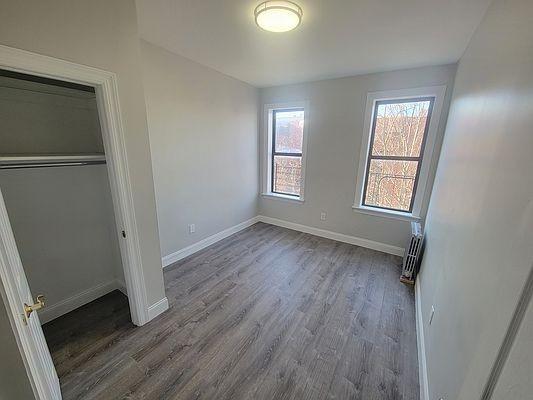 property at 1145 Longfellow Ave