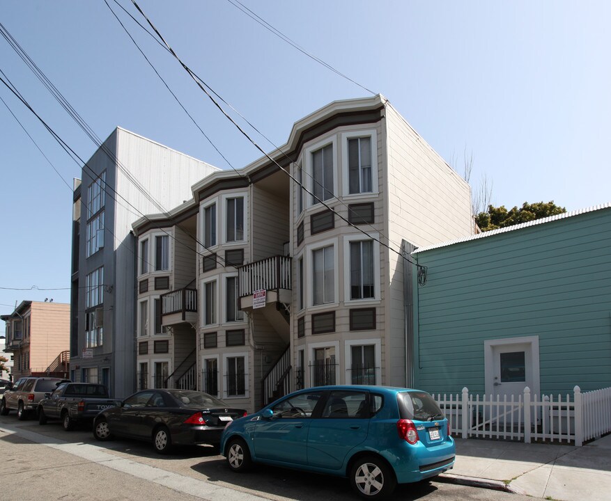 27-35 Isis St in San Francisco, CA - Building Photo