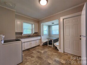 12 Woodsdale Pl SE in Concord, NC - Building Photo - Building Photo