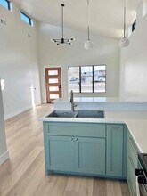 902 NW Ave K in Seminole, TX - Building Photo - Building Photo