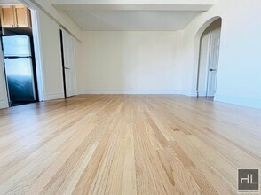 Christopher Street in New York, NY - Foto de edificio - Building Photo