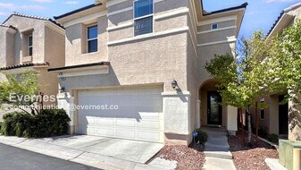 10228 Ruggles Mansion Ave in Las Vegas, NV - Building Photo