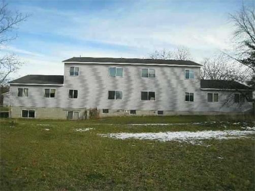610 Ingalls Ave in Petoskey, MI - Foto de edificio - Building Photo