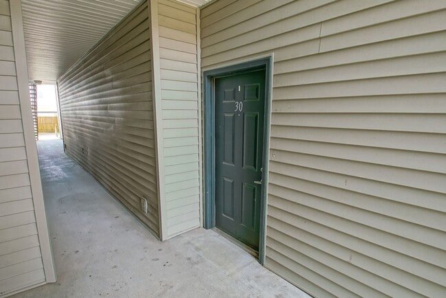 155 Aspen Square in Denham Springs, LA - Building Photo - Building Photo