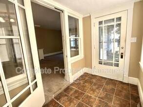 806 John Farry Pl in Albert Lea, MN - Building Photo - Building Photo