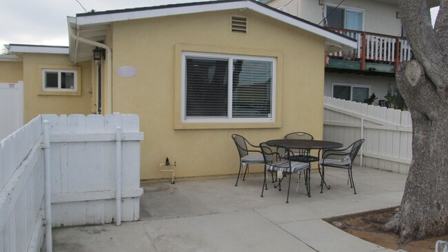390 7th St in Imperial Beach, CA - Building Photo - Building Photo