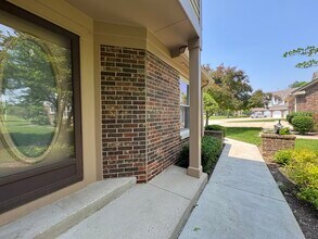 2515 Live Oak Ln in Buffalo Grove, IL - Building Photo - Building Photo