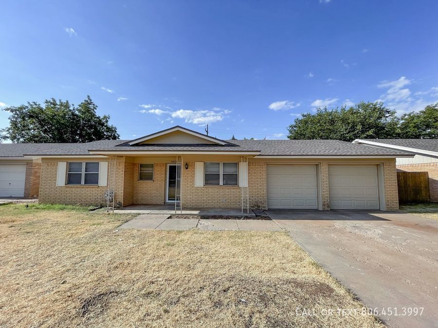 5513 18th St in Lubbock, TX - Building Photo