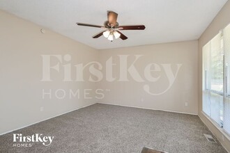 580 Moule Dr in Florissant, MO - Building Photo - Building Photo