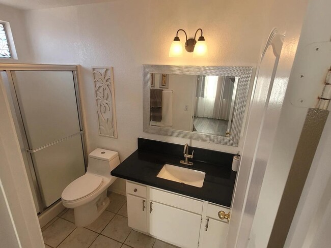 16076 Llanada Ave in Victorville, CA - Building Photo - Building Photo