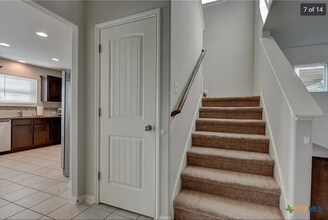 142 Gambel Oak Way in San Marcos, TX - Building Photo - Building Photo