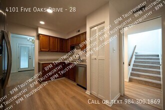 4101 Five Oaks Dr in Durham, NC - Building Photo - Building Photo