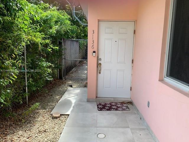 3134 Hibiscus St-Unit -0 in Miami, FL - Building Photo - Building Photo