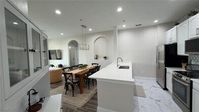 6466 Cava Alta Dr in Orlando, FL - Foto de edificio - Building Photo