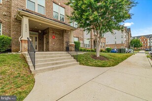6511 Walcott Ln in Frederick, MD - Building Photo