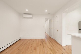 464 E 3rd St, Unit 3 in Boston, MA - Building Photo - Building Photo