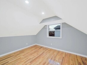 14 Titmus Dr in Mastic, NY - Building Photo - Building Photo