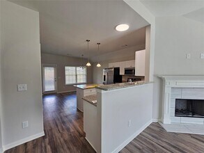 2039 Dawsons Ml Ln in Prattville, AL - Foto de edificio - Building Photo