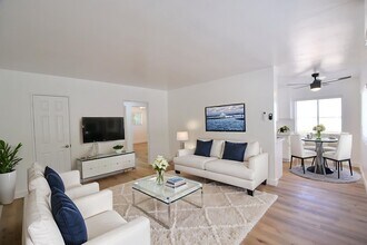 24743 Apple St in Santa Clarita, CA - Building Photo - Building Photo