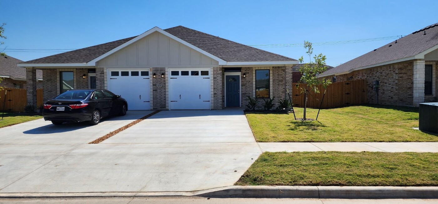 1108 Carlsberg Dr in Killeen, TX - Building Photo