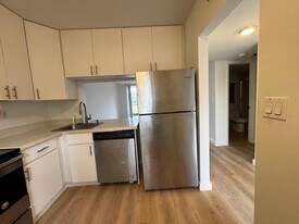 2900 NW 42nd Ave in Coconut Creek, FL - Building Photo