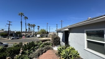 4692 Newport Ave in San Diego, CA - Building Photo