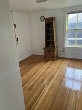 21 Linden St in Quincy, MA - Foto de edificio - Building Photo