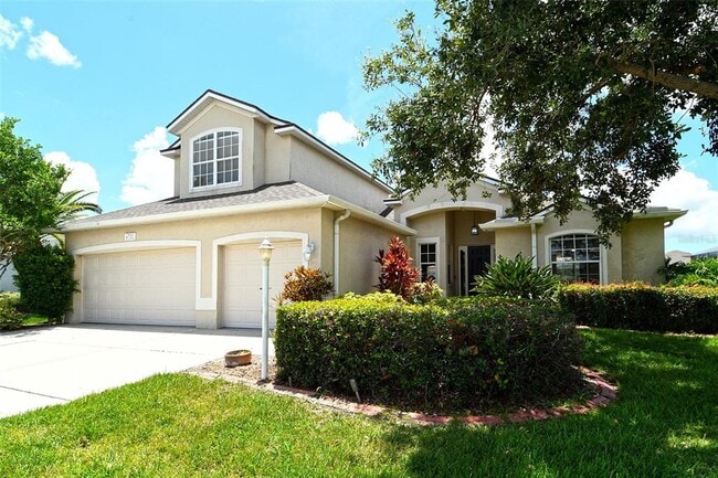 property at 6732 64th Pl E