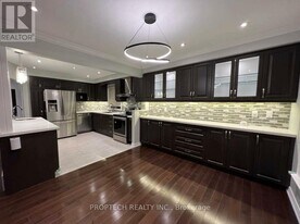 85 Sloane Ave in Toronto, ON - Building Photo