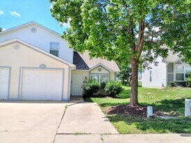 3527 Prescott Dr in Columbia, MO - Building Photo