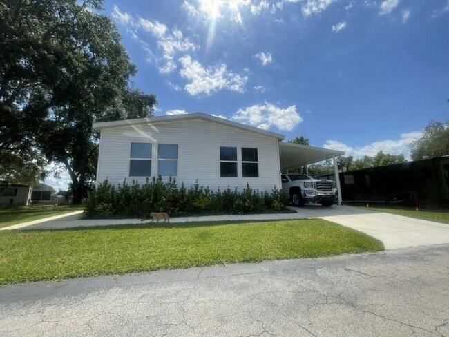 property at 11 Coach House Ct