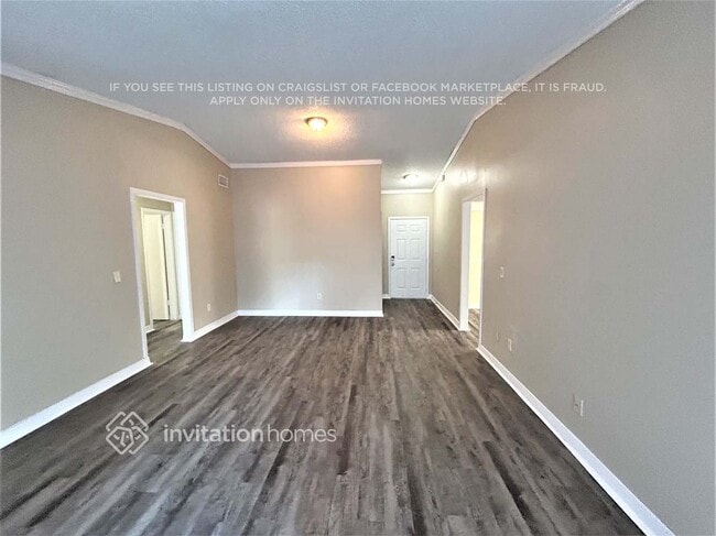 718 Climate Dr in Brandon, FL - Building Photo - Building Photo