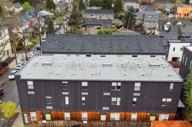 424 NE Jessup St in Portland, OR - Building Photo - Building Photo