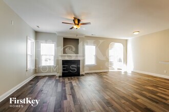 2011 Trigger Dr in Indian Trail, NC - Foto de edificio - Building Photo