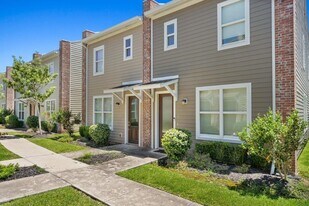 515 Division St in Lake Charles, LA - Building Photo