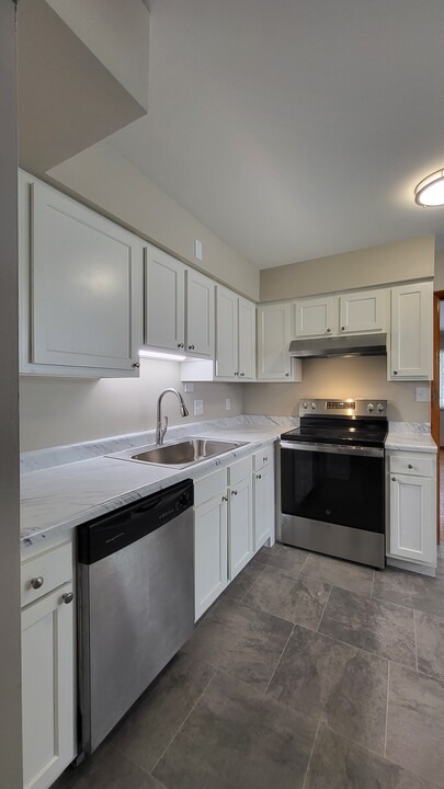 4221 Glenmawr Ave in Columbus, OH - Building Photo