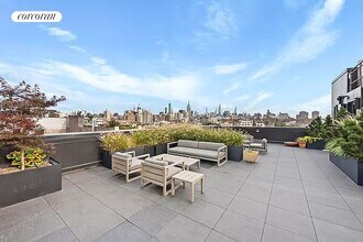 100 Avenue A in New York, NY - Building Photo - Building Photo