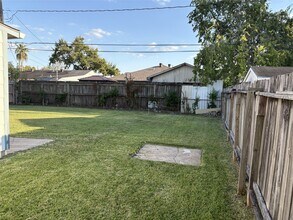 3010 Washington St in Pasadena, TX - Foto de edificio - Building Photo
